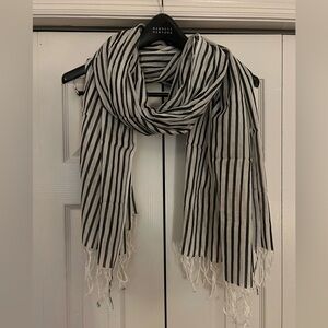 *SOLD* Beautiful and never worn lightweight Dries van Noten summer scarf.